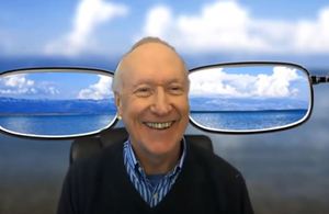 Rich's Reframes RIch's Reframes image showing Rich with a pair of glases frames